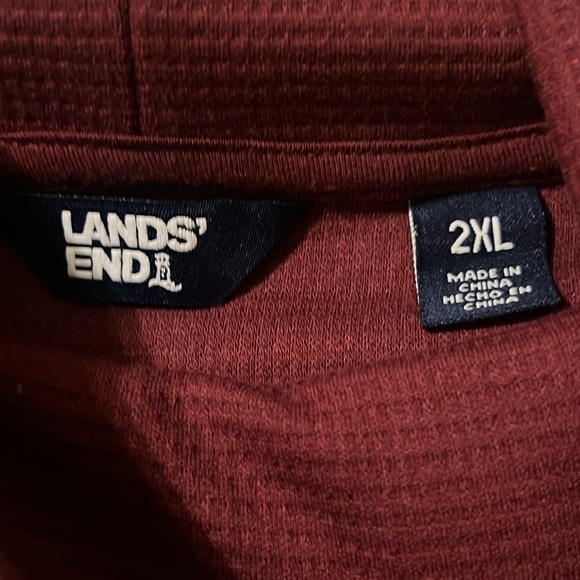 Lands End Waffle knit top. Funnel neck. Size XXL
Burgundy.  NEW - Picture 2 of 2